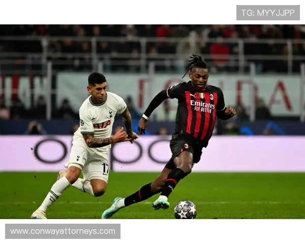 AC米兰从复兴到停滞,当前赛季表现波动对争四形势形成制约 AC米兰从复兴到停滞,当前赛季表现波动对争四形势形成制约