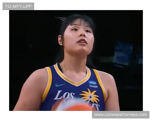 李月汝在WNBA省吃俭用，回国一顿火锅就花掉半个月工资